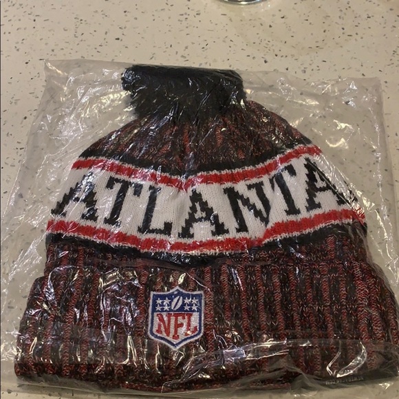 Atlanta Falcon NFL Knit Beanie Hat NWT - Picture 3 of 4
